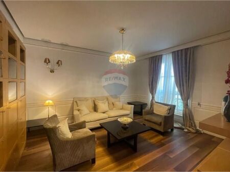 Apartament Modern me Qira tek Shkolla Kuqe
