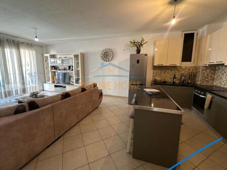 Shitet  Apartament  1+1 ,Unaza Re/Astir, Tirane.