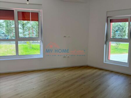 Zyre me qera Ali Demi Tirane