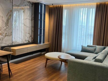 🔥Shitet Apartament 1+1 + Parkim – Rruga Jordan Misja