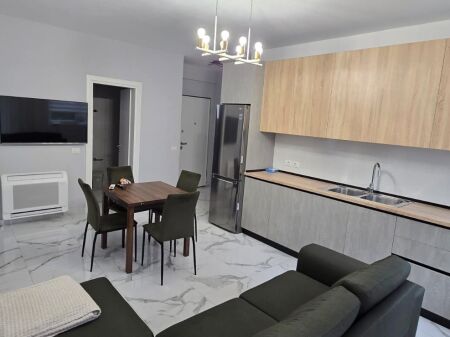 Lago Secco, FZ Construction affitta un appartamento, 2+1, arredato. 60,000Leke