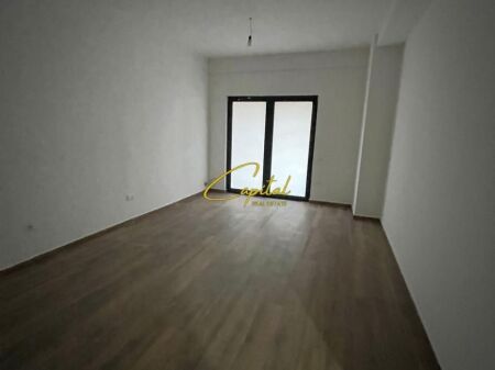 OFFICE FOR RENT 118 M2 PHARMACY COMPLEX 10 650 EURO