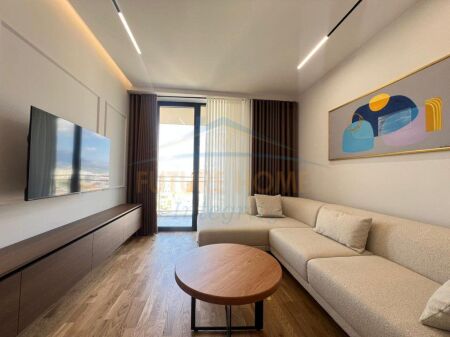 Shitet, Apartament 2+1, Golden Tower Residence, Tiranë