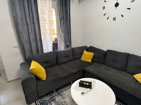Shitet Apartament 2+1 Rezidenca Mangalem 21 Ali Demi
