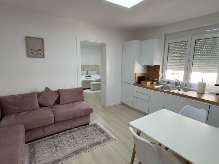 Apartament 3+1 per shitje te Mine Peza