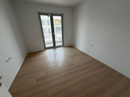 Appartamento 2+1+2 in vendita a Univers City