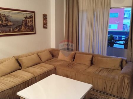 Apartament 2+1+2 per shitje ne Paskuqan