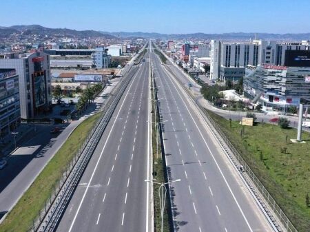 🏭Autostrada Durrës–Tiranë, Km 8 Capannone in affitto
