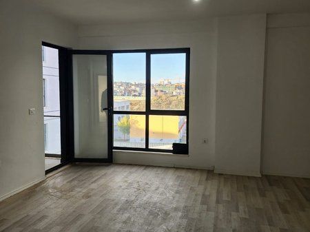 In vendita, Appartamento 2+1+2, Via "5 Maji", Tirana