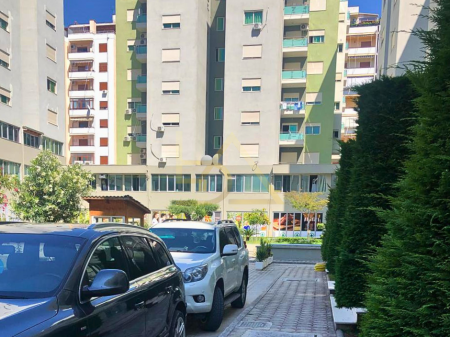 Garage for sale – Vlora, Pavarësia Street