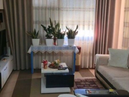 In vendita, Appartamento 2+1, Yzberisht, Tirana