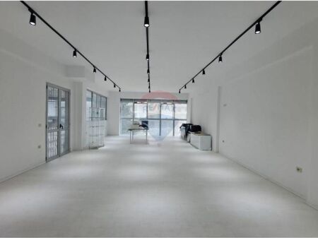 🏢 NJËSI BIZNESI ME QIRA – TRANSBALLKANIKE, VLORË 📍