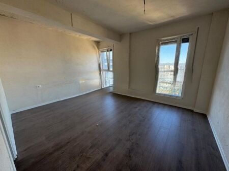 DON BOSKO, VENDIAMO APPARTAMENTO 2+1+2 199.000 €