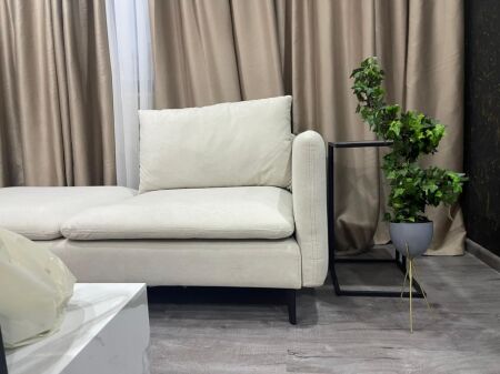 Affittasi App. 2+1 vicino a Via Kavaja e Globe 650 euo