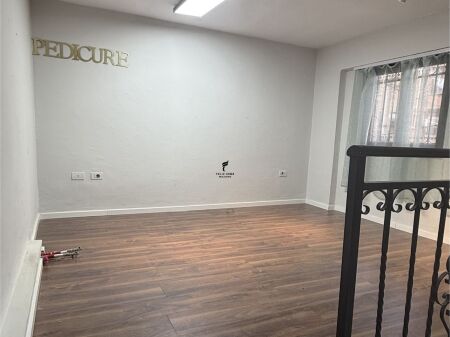 DYQAN ME QERA DUBLEX 32 M2 RRUGA DURRESIT 55.000 LEKE FH-69240