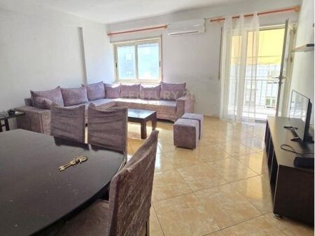 Vendiamo appartamento 1+1, molto vicino al Complesso Magnet