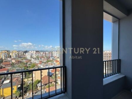 PER SHITJE APARTAMENT 1+1 DHE POST PARKIMI