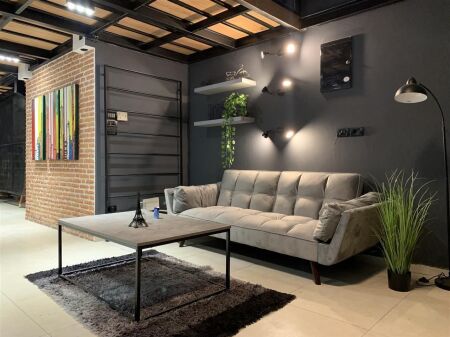 UFFICIO IN AFFITTO DUPLEX 92M2 VIA 21 DHJETORI