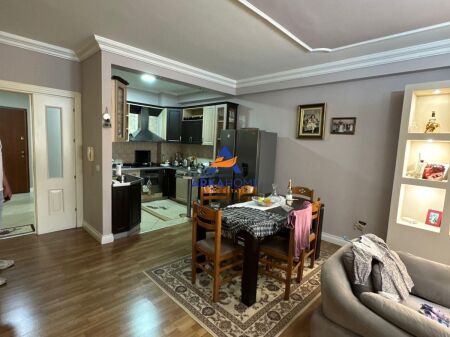 VENDESI APPARTAMENTO 3+1+2+BALCONE "ALLA NUOVA ANELLO" 242.000 EURO