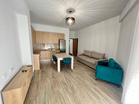 📣 QERA Apartament 2+1 🛣️ Rruga e "Dibres" ✨  🏢 Ndertim i Ri 🪜 Kati 6 , Me Ashensor 🛋️ Arreduar Ne Menyre Bashkekohore  💶 Cmimi 650 Euro