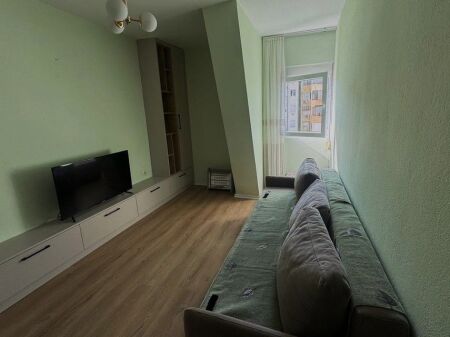 In vendita, Appartamento 2+1, Via Kavaja, Tirana.