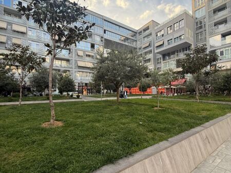 Shitet apartament tek Kika 2