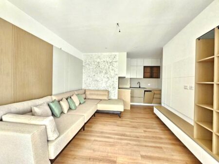SHITET NGA PRONARI APARTAMENT 2+1 KAFE FLORA 270.000