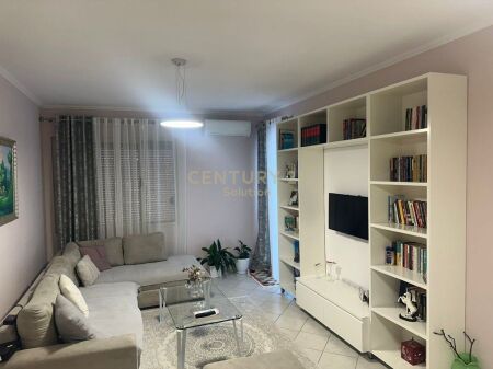 APARTAMENT 1+1 PER QIRA NE ASTIR PRANE VILES-L