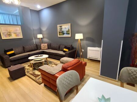 1+1,sip 90 m2,rruga peti liqeni i thate,600 euro i diskutueshem