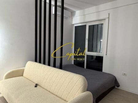 GARSONIERE ME QIRA 40 M2 5 MAJI 400 EURO