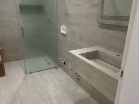 Apartament 2+1 per qira te Liqeni