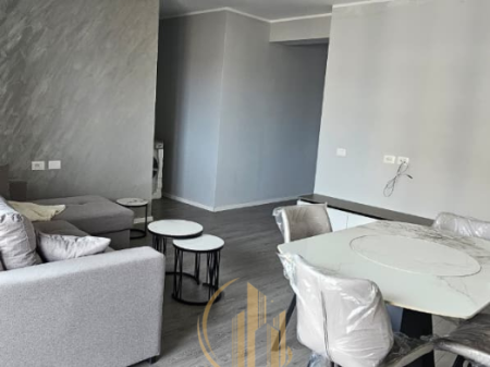 🔥 ESCLUSIVO! AFFITTASI APPARTAMENTO 2+1 PRESSO URBAN, VLORË