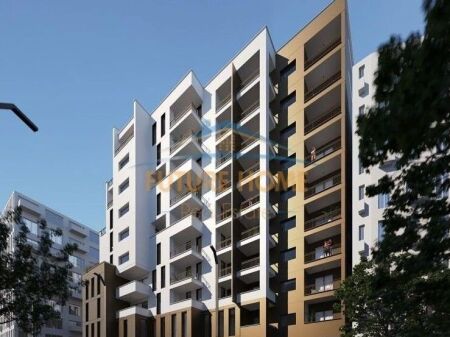 Shitet, Apartament 2+1, Blloku