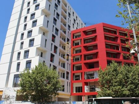 Qira, Ambient Per Biznes,2+1+blk,Kompleksi Arlis – Rruga e Dibres, 650 Euro/Muaj
