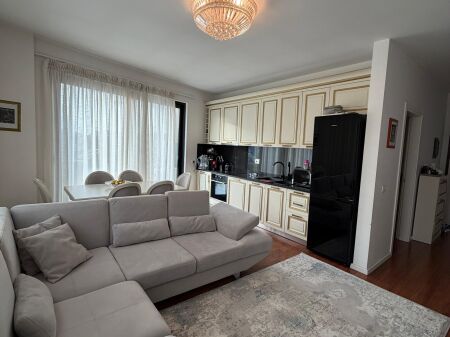 Appartamento 2+1 in affitto in Via Elbasani