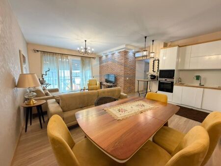 Qera, Apartament 3+1+2, Zogu i Zi, Tirane