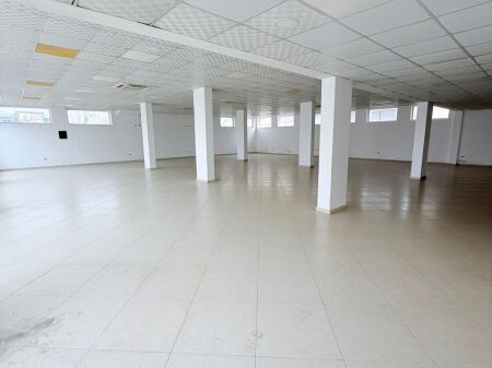 BUSINESS PREMISES FOR RENT IN THE AREA OF THE FORMER BEACH, DURRES