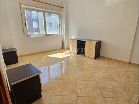 APPARTAMENTO 1+1 IN VENDITA VICINO ALL'INCROCIO DEL CEMENTO!