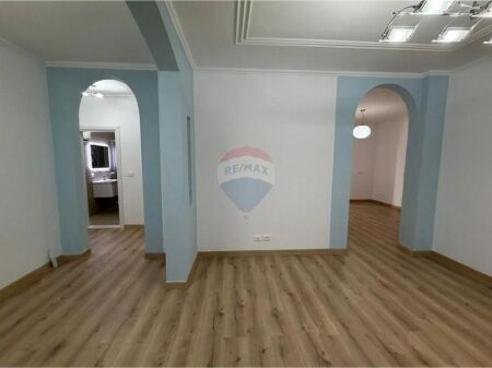 APARTAMENT 2+1 PER SHITJE NE LAPRAKE