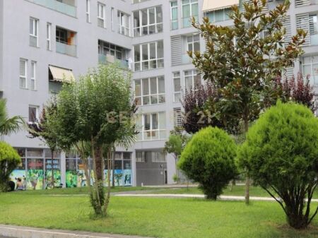 VENDIAMO APPARTAMENTO 3+1+2