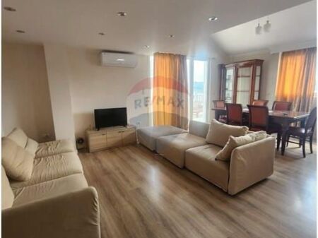 Penthouse - Për Shitje - Liqeni i Tiranës, Tiranë(ID: 530561001-108)