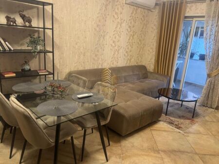 Affitto, Appartamento 1+1+Blk, Via Barrikadave, 650 Euro/mese