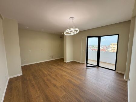 🏡 SHITET APARTAMENT 2+1 TEK  KOMPLEKSI KASA, PLAZH – DURRËS