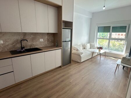 Apartment 1+1 for rent in Kadiu Residence /Ali Dem