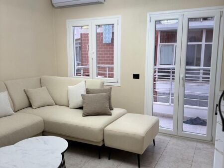 Jepet me Qira Ap. 2+1  tek Fresku, 500 euro