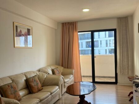 Appartamento 3+1, 5 Maji!