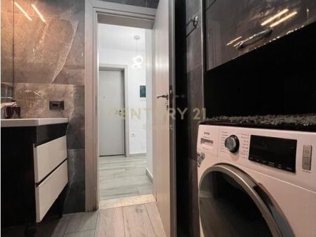 Affittasi appartamento 2+1 vicino alla Scuola di Balletto