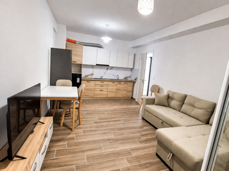 Apartament 2+1 per Qera 5 Maj