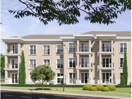 Appartamento 2+1+2 con veranda in vendita a Rolling Hills Liqeni-Farke!