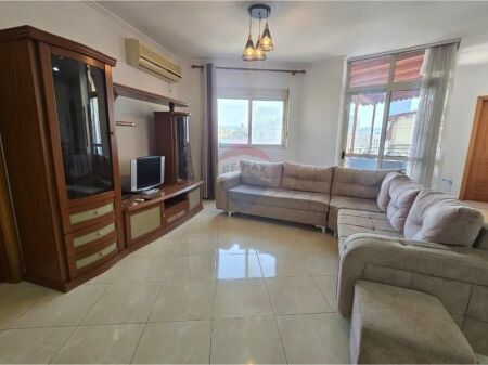 Apartament 2+1 📍Rruga Barrikadave 650